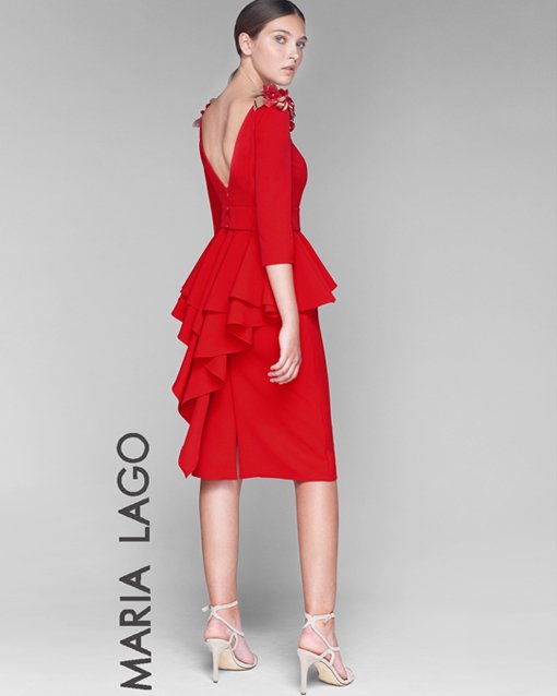 vestido rojo corto con volantes - modena novias